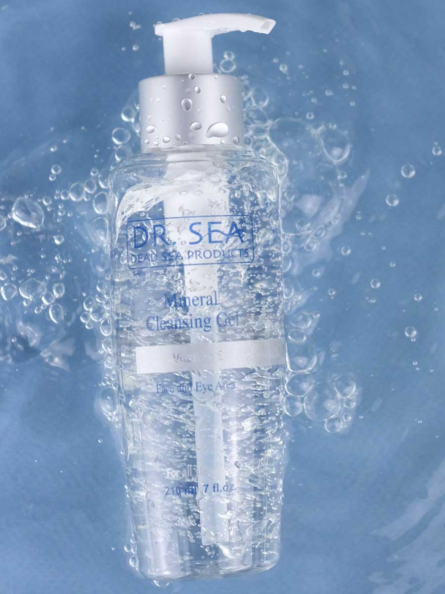 Mineral Cleansing Gel – Face & Eye Area – Vitamin E - 210 ml